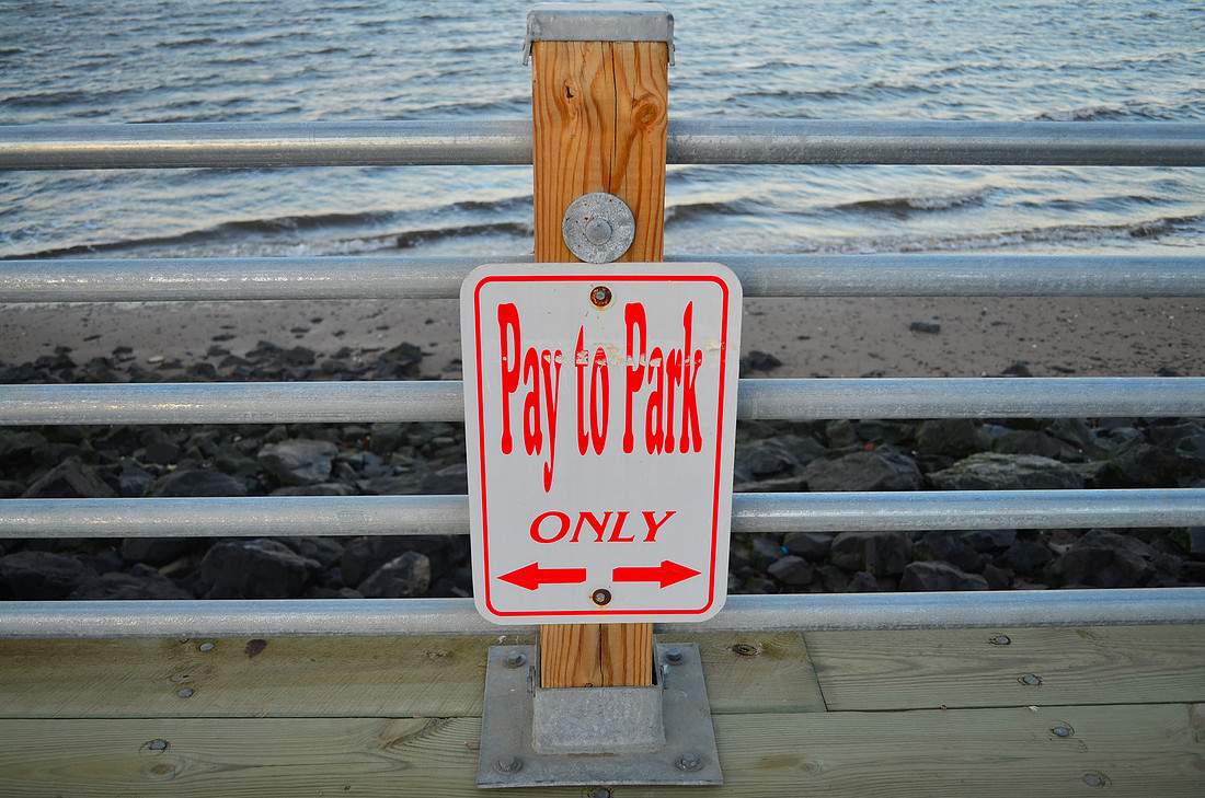 Pay