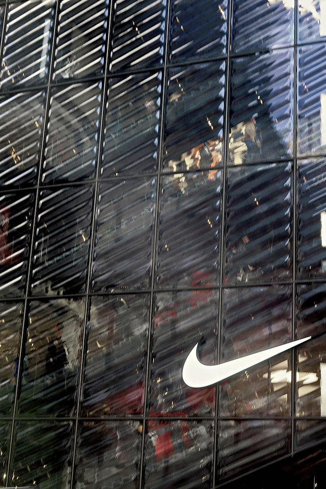 Swoosh