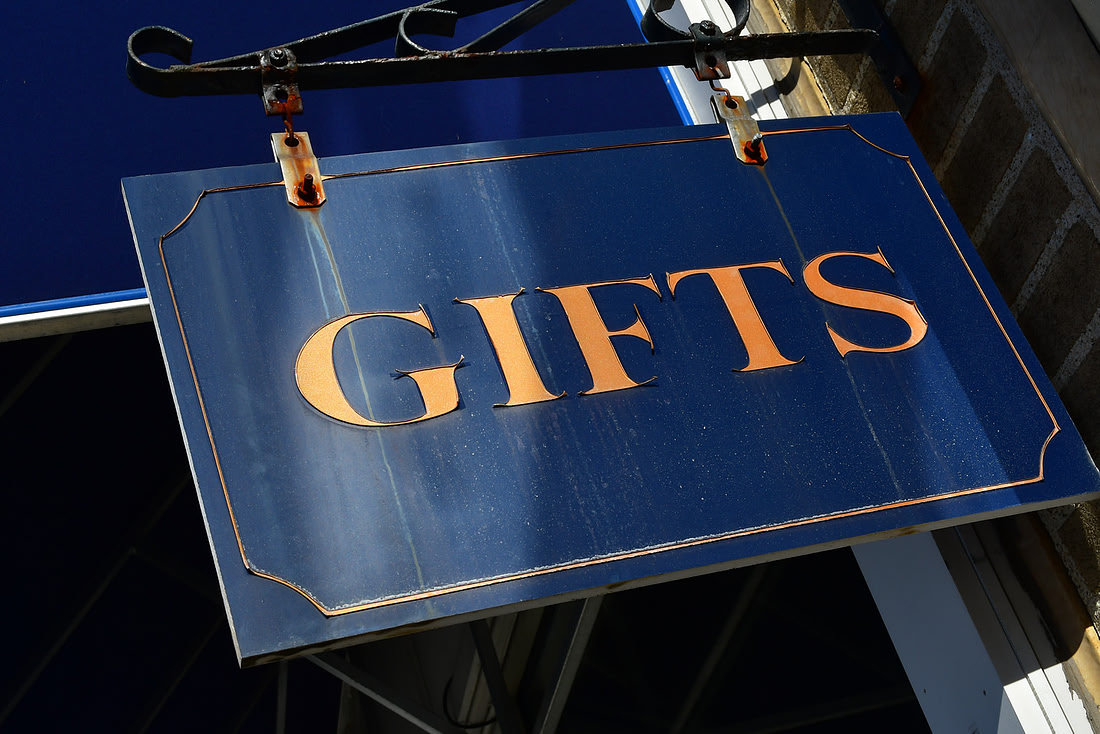Curling Gifts
