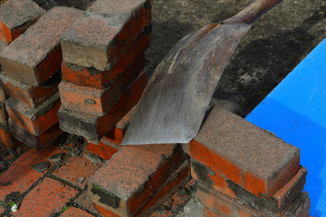 Shovel