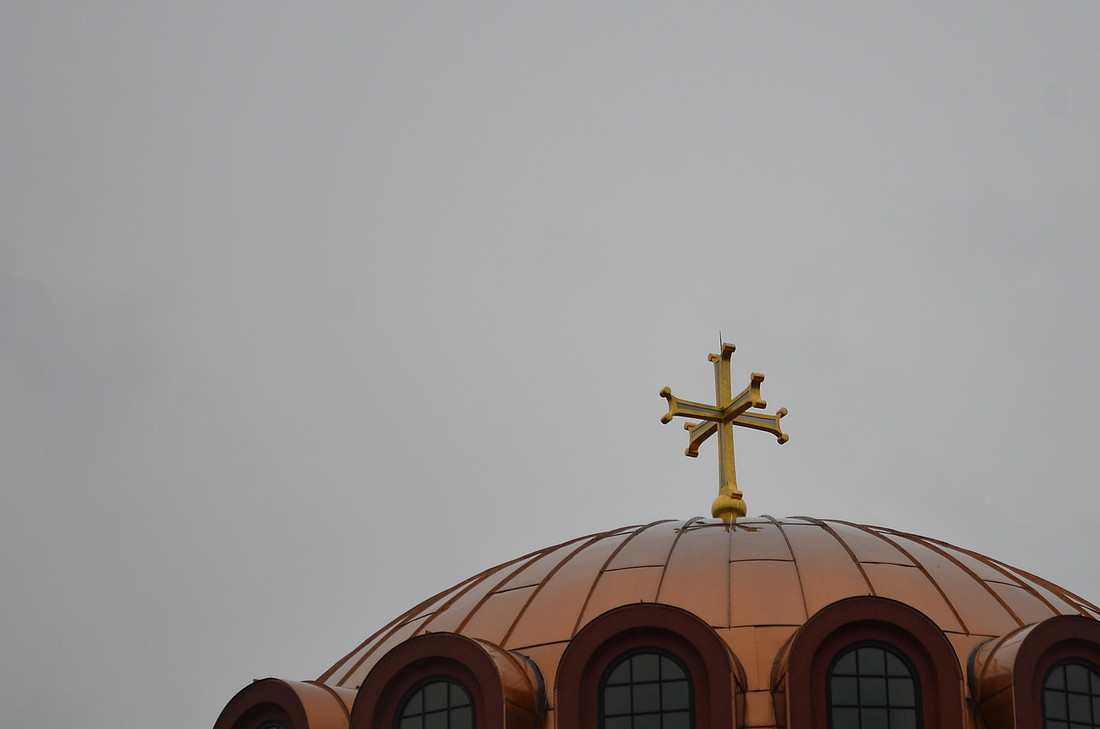 Cross