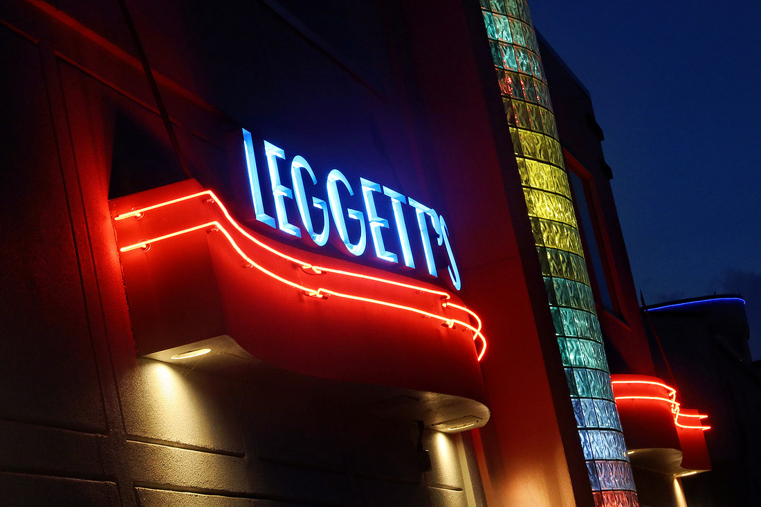 Leggett's