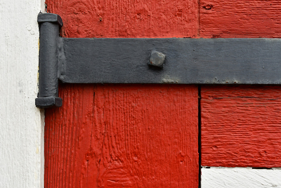 Mondrian Hinge
