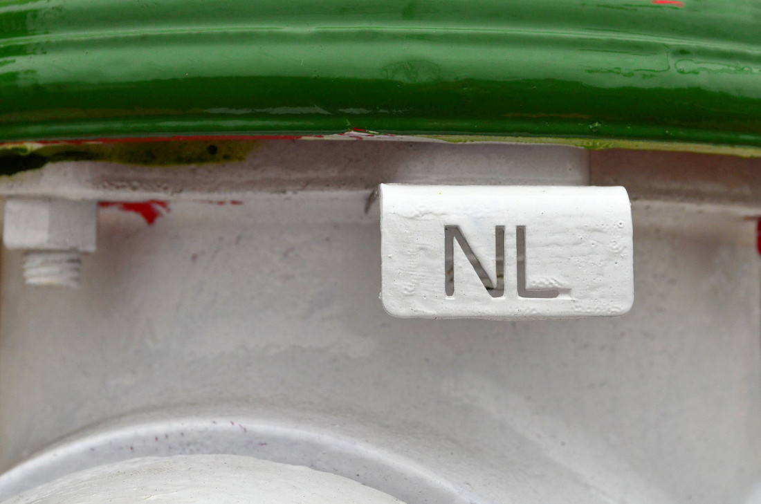 NL