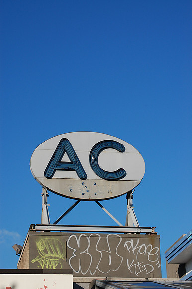 AC