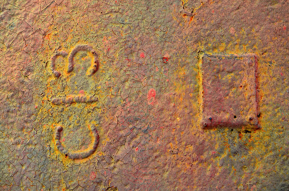C13