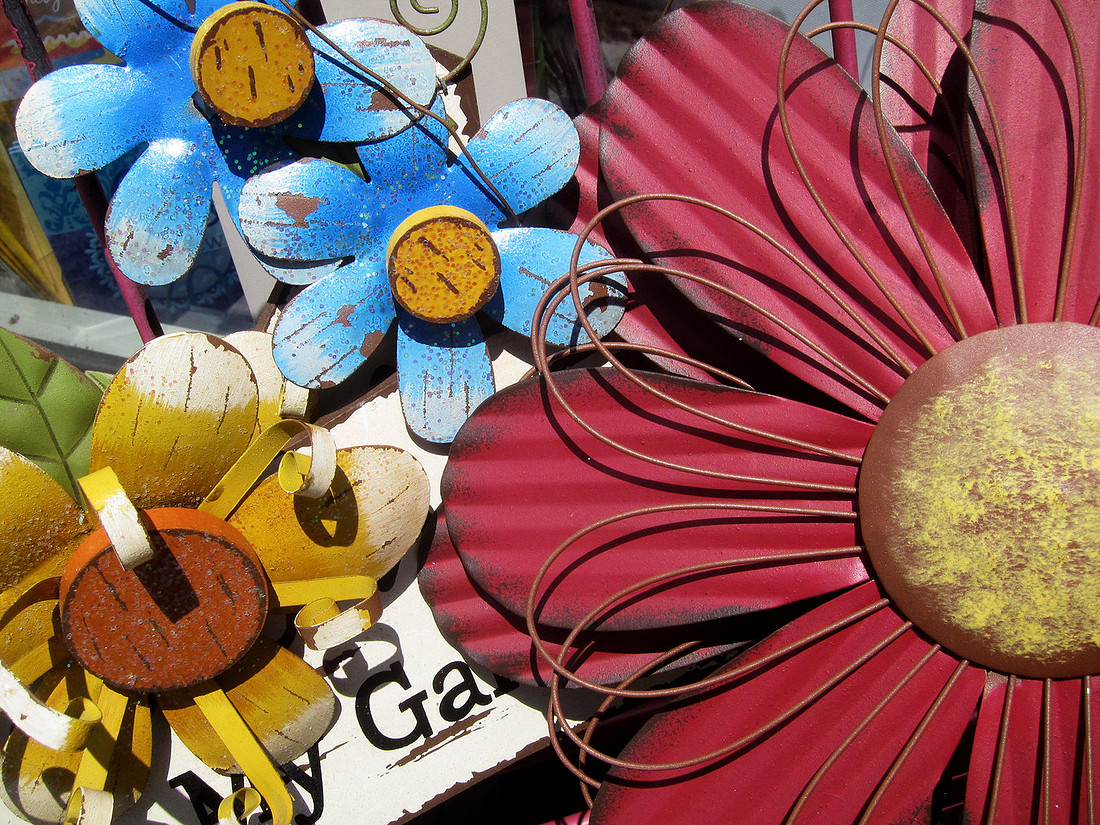 Metal Petals