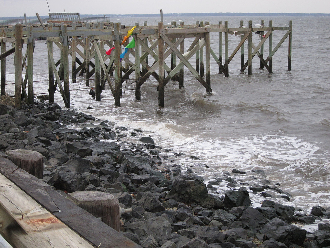 Dock