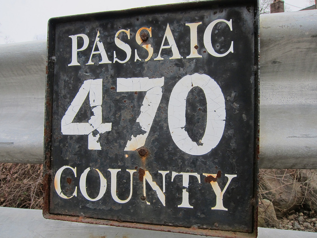 470