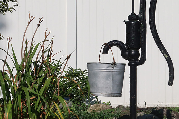 Pump Pail
