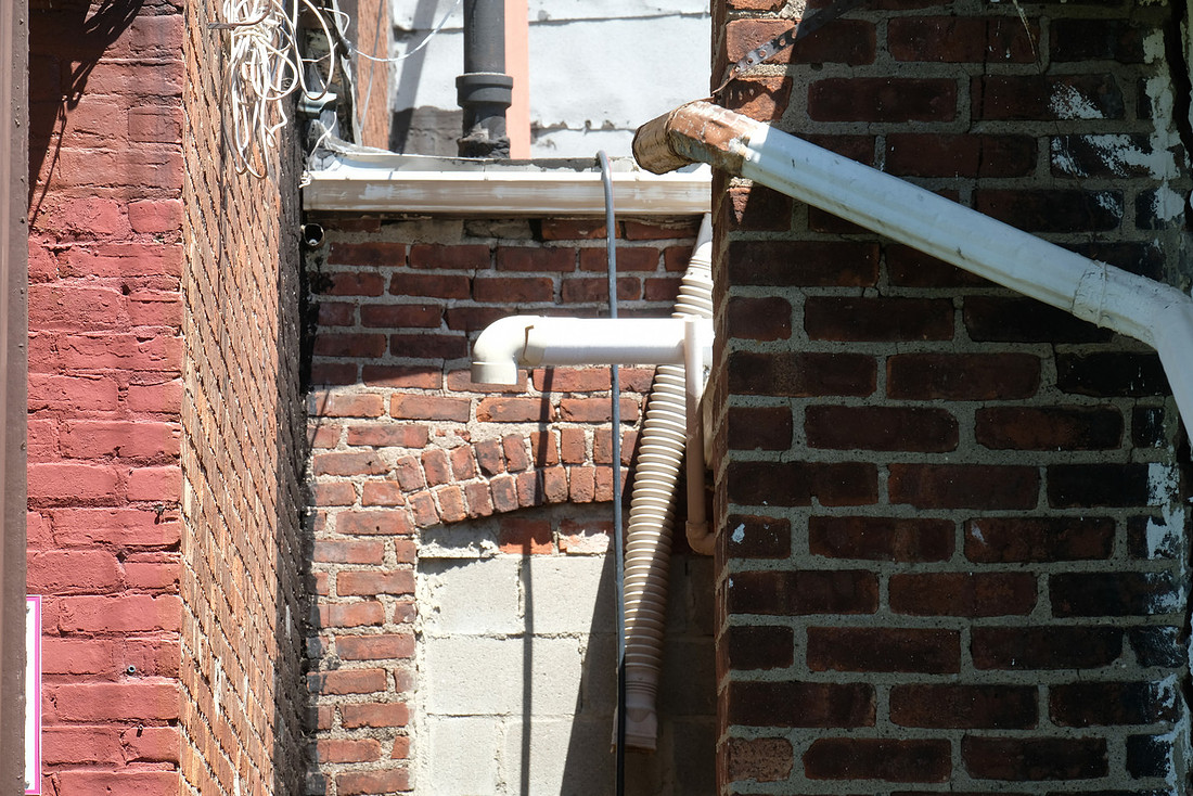 Pipes and Bricks