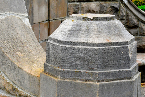 Newel