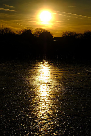 Frozen Waves