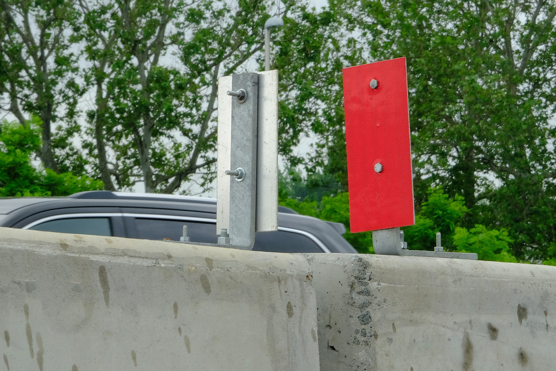 Red Reflector