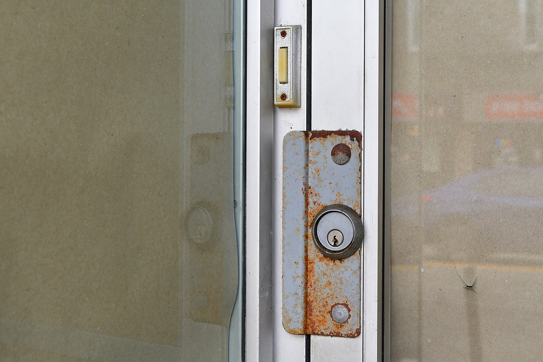 Locked and Reflected