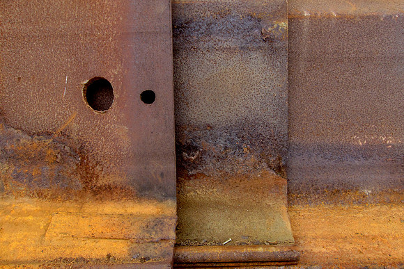 Rough Hole
