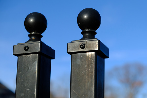 Black Spheres