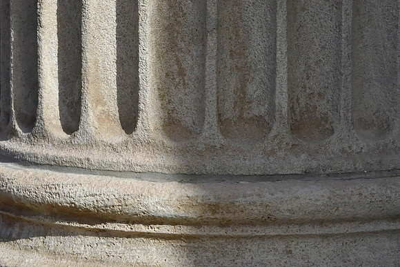 Column Shadow