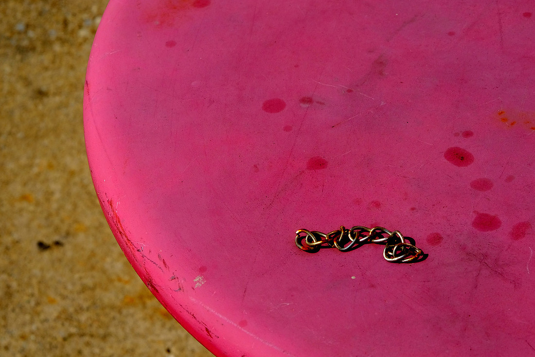 Table and Chain