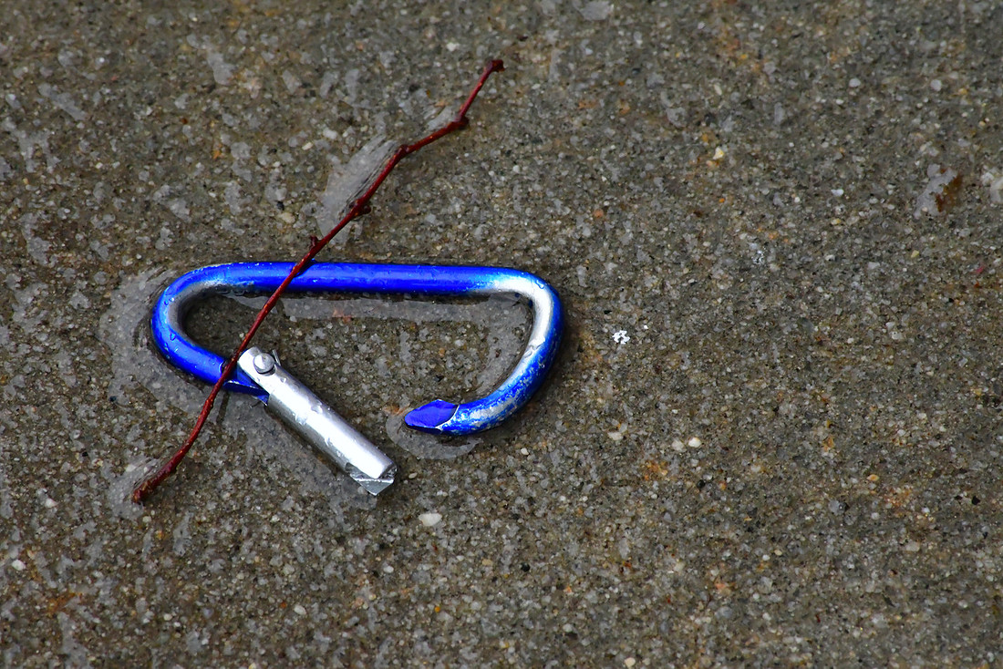 Wet Carabiner