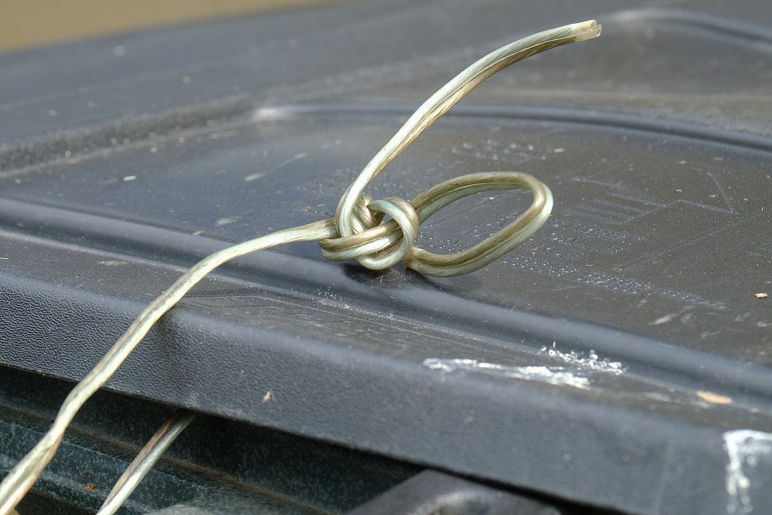Knotted Pair