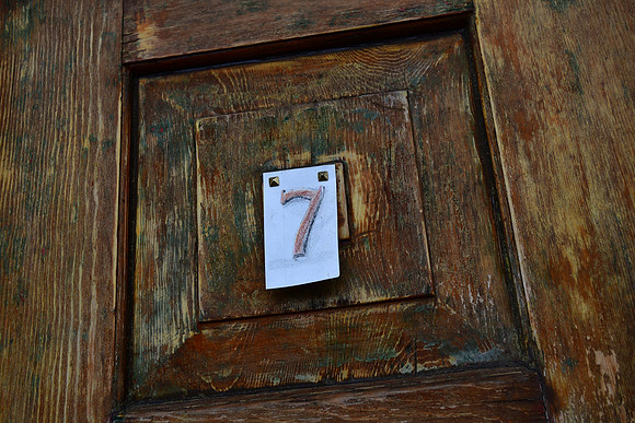 7