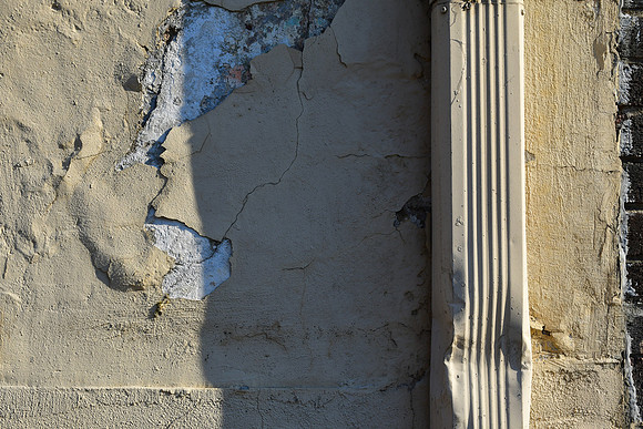 Crumbling