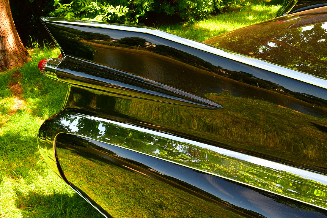 Dusty Caddy