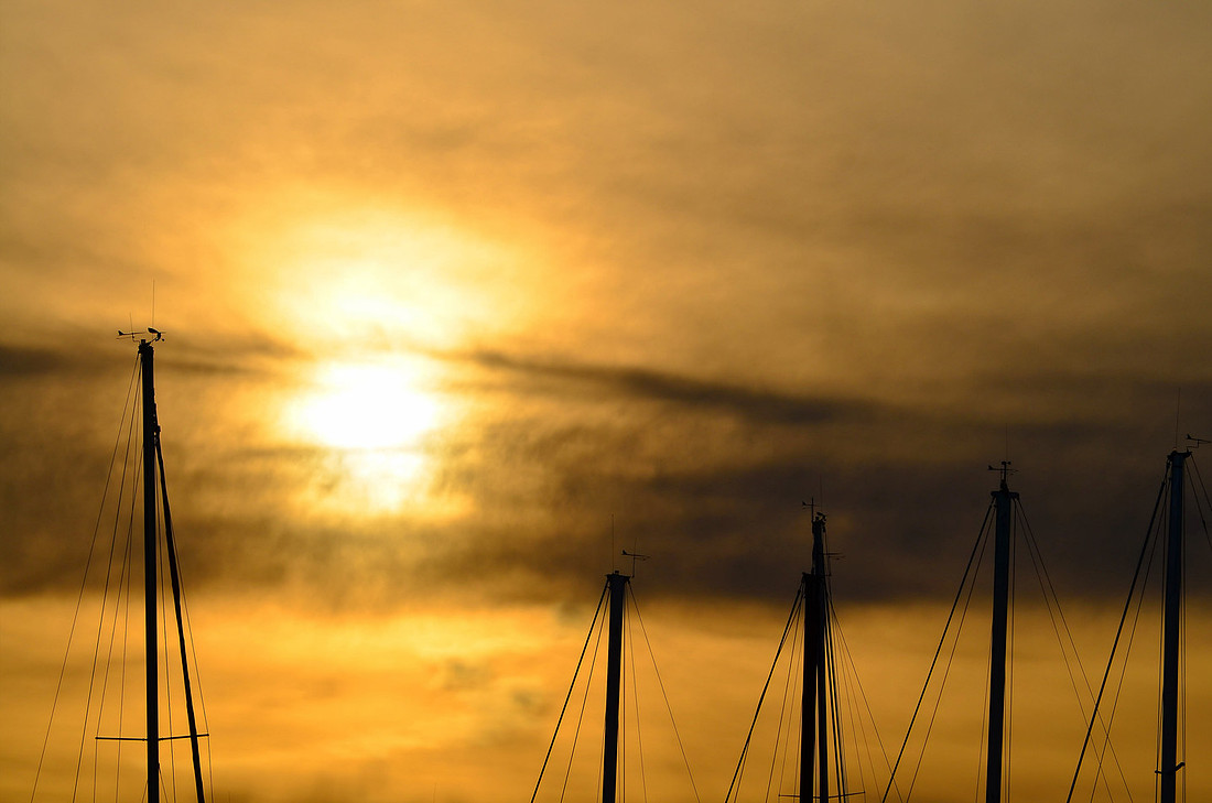 5 Masts