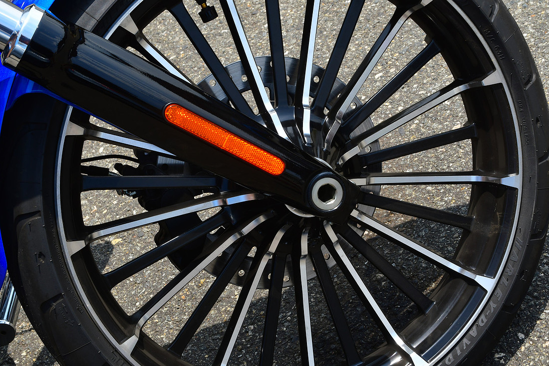 Leaning Wheel