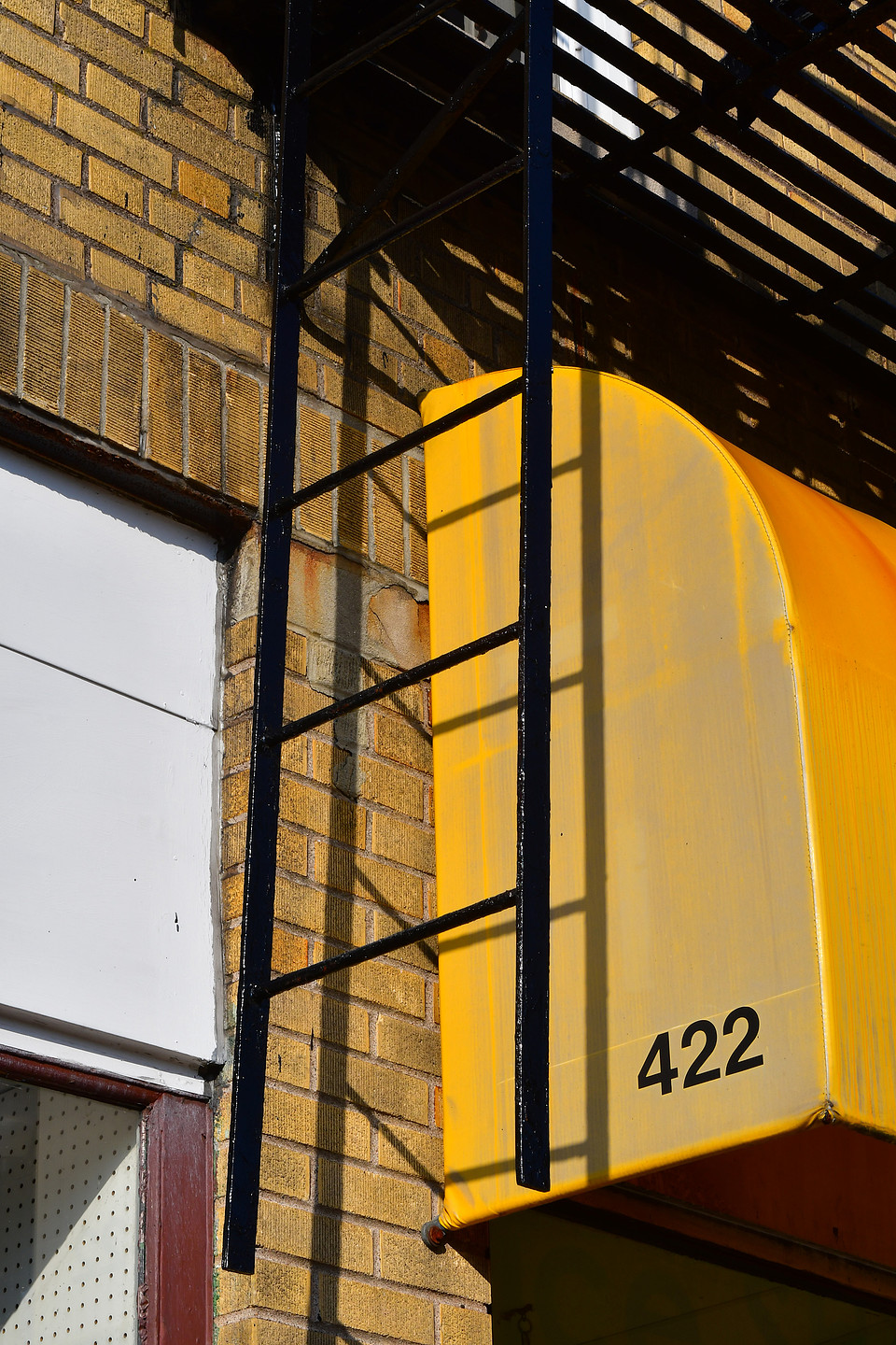 Ladder 422